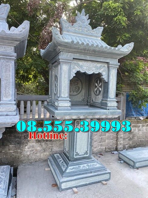 Bàn thờ đá ngoài trời Bàn thờ đá ngoài trời