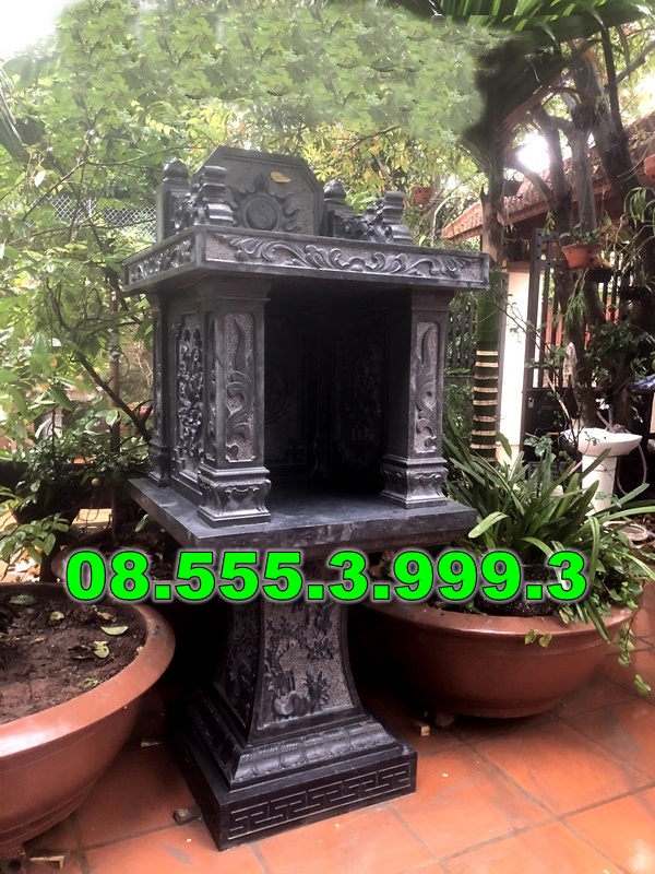 Bàn thờ bằng đá ngoài trời, Bàn thờ bằng đá ngoài trời,