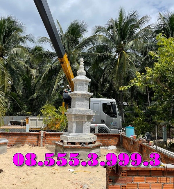 Mộ Tháp ( Bằng Đá )