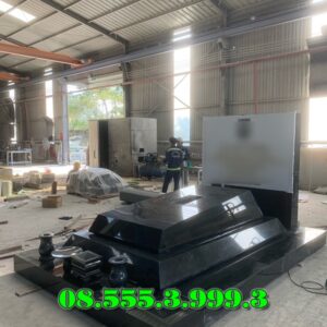 Mộ đá granite nguyên khối tại tây ninh