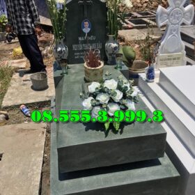 MỘ ĐÁ NGUYÊN KHỐI TẠI BẾN TRE MỘ ĐÁ NGUYÊN KHỐI TẠI BẾN TRE