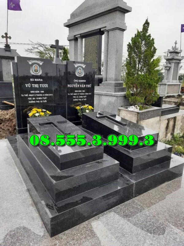 MỘ ĐÁ NGUYÊN KHỐI TẠI BÌNH DƯƠNG