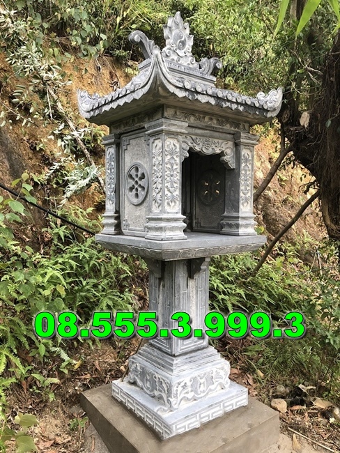 Bàn thờ bằng đá ngoài trời Bàn thờ bằng đá ngoài trời