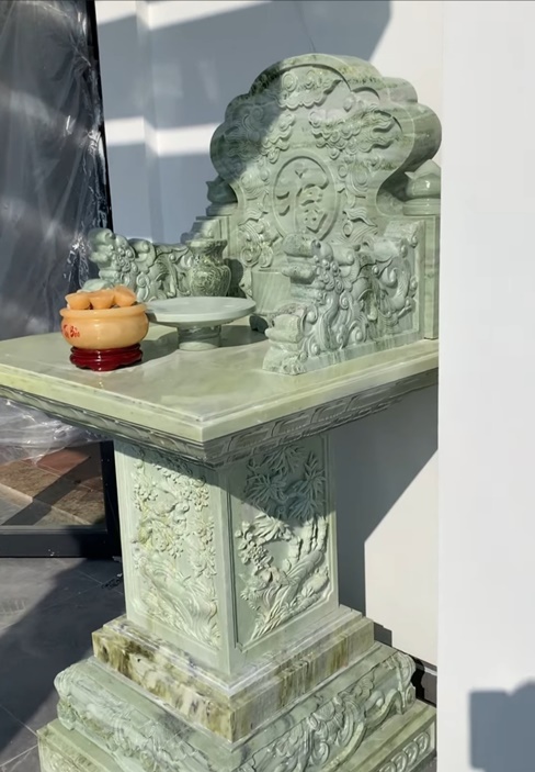 BÀN THỜ THIÊN ĐÁ NGOÀI TRỜI TẠI VĨNH LONG BÀN THỜ THIÊN ĐÁ NGOÀI TRỜI TẠI VĨNH LONG