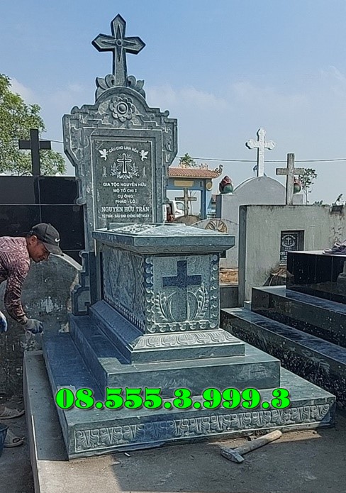 MỘ ĐÁ CÔNG GIÁO GIA ĐÌNH ĐẸP TẠI GIA LAI MỘ ĐÁ CÔNG GIÁO GIA ĐÌNH ĐẸP TẠI GIA LAI