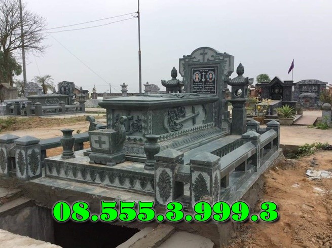 MỘ ĐÁ CÔNG GIÁO GIA ĐÌNH ĐẸP TẠI GIA LAI