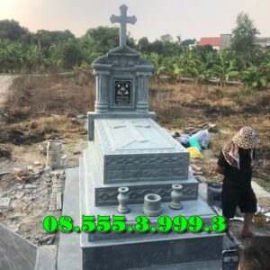 MỘ ĐÁ CÔNG GIÁO GIA ĐÌNH ĐẸP TẠI TÂY NINH