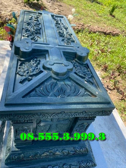 MỘ ĐÁ CÔNG GIÁO GIA ĐÌNH TẠI BÀ RỊA VŨNG TÀU MỘ ĐÁ CÔNG GIÁO GIA ĐÌNH TẠI BÀ RỊA VŨNG TÀU