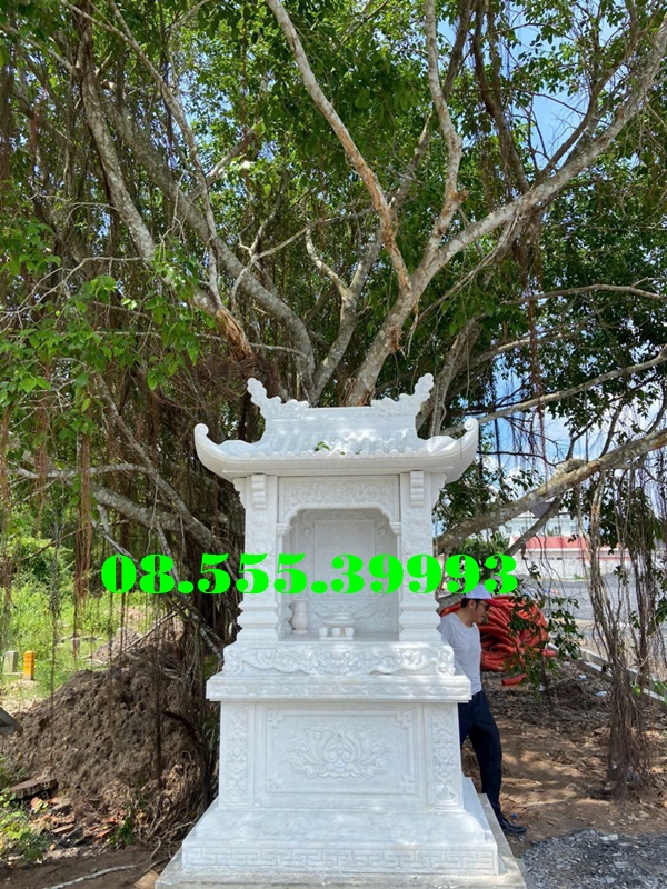 Bàn Thờ Thần Linh Bằng Đá Tại An Giang