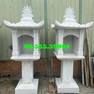 Bàn Thờ Thần Linh Bằng Đá Tại Bến Tre
