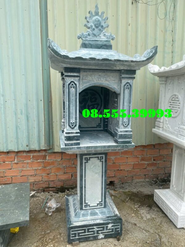 Bàn Thờ Thần Linh Ngoài Trời Bằng Đá Tại Long An