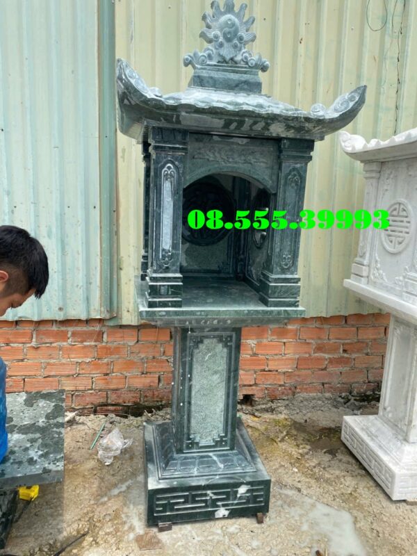 Bàn Thờ Thần Linh Ngoài Trời Bằng Đá Tại Trà Vinh