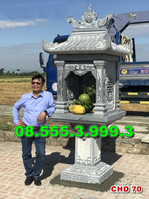 Bàn thờ bằng đá ngoài trời Bàn thờ bằng đá ngoài trời