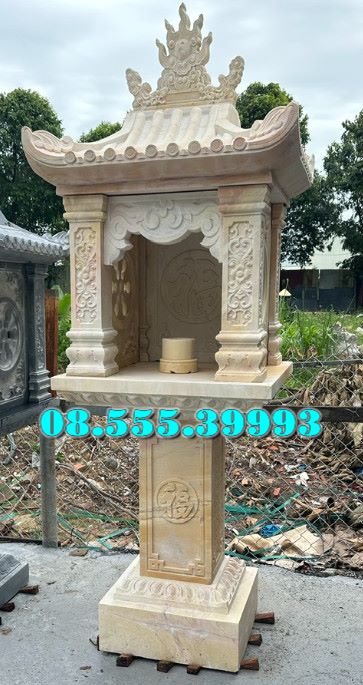 Bàn thờ đá ngoài trời Bàn thờ đá ngoài trời