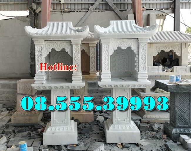 Bàn thờ đá ngoài trời Bàn thờ đá ngoài trời