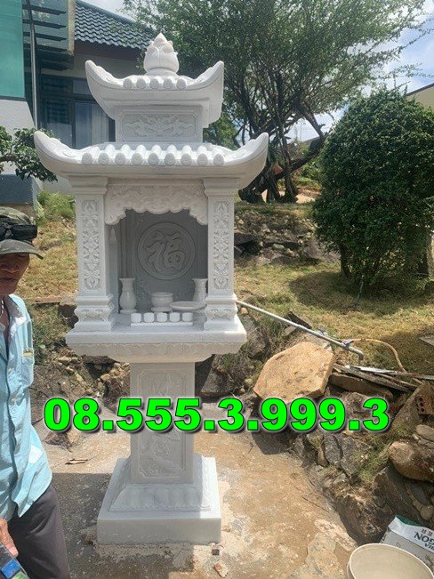Bàn thờ bằng đá ngoài trời Bàn thờ bằng đá ngoài trời